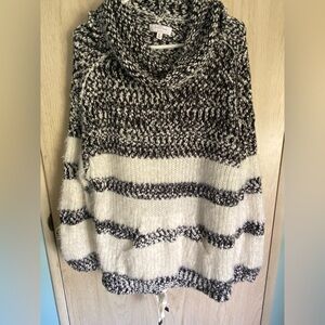 New Directions Studio Fluffy Soft Fuzzy White & Black Cowl Turtleneck Sweater XL